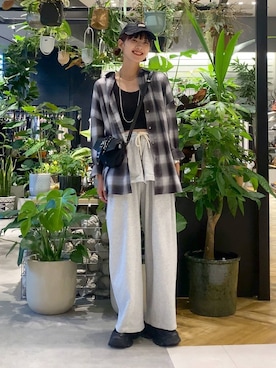 「アイテム（ローファー）」を使った、mami222さん（レディース・164cm・30代）の夏コーディネート