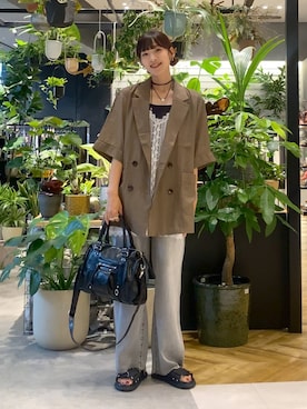 「アイテム（テーラードジャケット、グリーン系）」を使った、mami222さん（レディース・164cm）の夏コーディネート