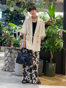 「アイテム（テーラードジャケット）」を使った、mami222さん（レディース・164cm・30代）の夏コーディネート