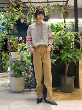 「アイテム（バレッタ/ヘアクリップ）」を使った、mamiさん（レディース・164cm・30代）の秋コーディネート