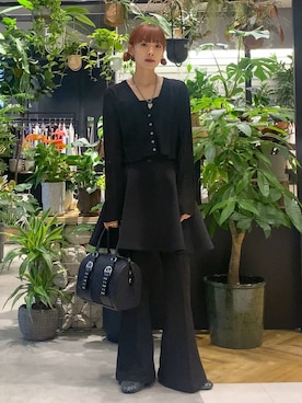 「JEANASIS（ジーナシス）のアイテム（スカート）」を使った、mamiさん（レディース・164cm）の秋コーディネート