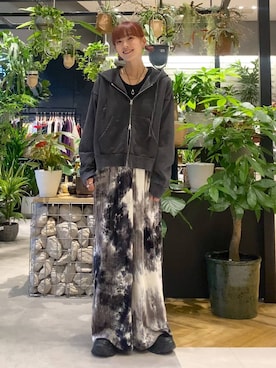 「JEANASIS（ジーナシス）のスムーステレコUネックLS TEE/103372（Tシャツ/カットソー）」を使った、mamiさん（レディース・164cm・30代）の秋コーディネート