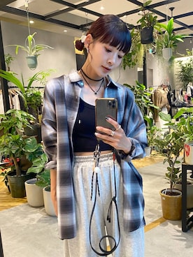 「アイテム（スマホグッズ）」を使った、mami222さん（レディース・164cm）の夏コーディネート