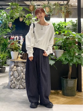 「JEANASIS（ジーナシス）のアイテム（スウェット）」を使った、mamiさん（レディース・164cm）の秋コーディネート