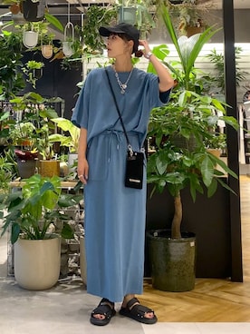「アイテム（スマホグッズ）」を使った、mami222さん（レディース・164cm）の夏コーディネート