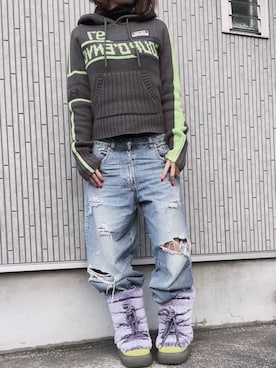 「アイテム（ブーツ、パープル系）」を使った、Yukiさん（レディース・161cm）の冬コーディネート