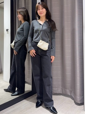 「CAPRICIEUX LE'MAGE（カプリシューレマージュ）のキーネックヘンリーT（Tシャツ/カットソー、グレー系）」を使った、mutsumi_lemageさん（レディース・164cm）の秋コーディネート