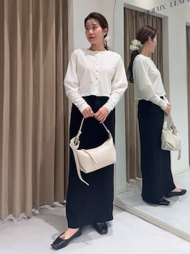 「アイテム（ヘアアクセサリー）」を使った、mutsumi_lemageさん（レディース・164cm）の冬コーディネート