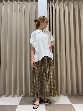 「ITEMS URBANRESEARCH（アイテムズ アーバンリサーチ）のリネン混フレアスリーブシャツ（シャツ/ブラウス、ホワイト系）」を使った、Na_427さん（レディース・156cm）の夏コーディネート