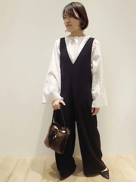 「qualite（カリテ）のアイテム（サロペット/オーバーオール）」を使った、kanaさん（レディース・151cm）の冬コーディネート