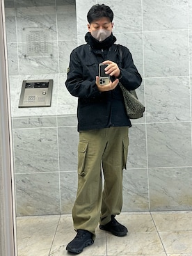 「アイテム（フレグランス）」を使った、Cecil Beatonさん（メンズ・178cm）の冬コーディネート