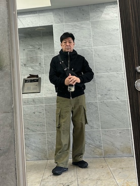 「On（オン）のアイテム」を使った、Cecil Beatonさん（メンズ・178cm）の冬コーディネート