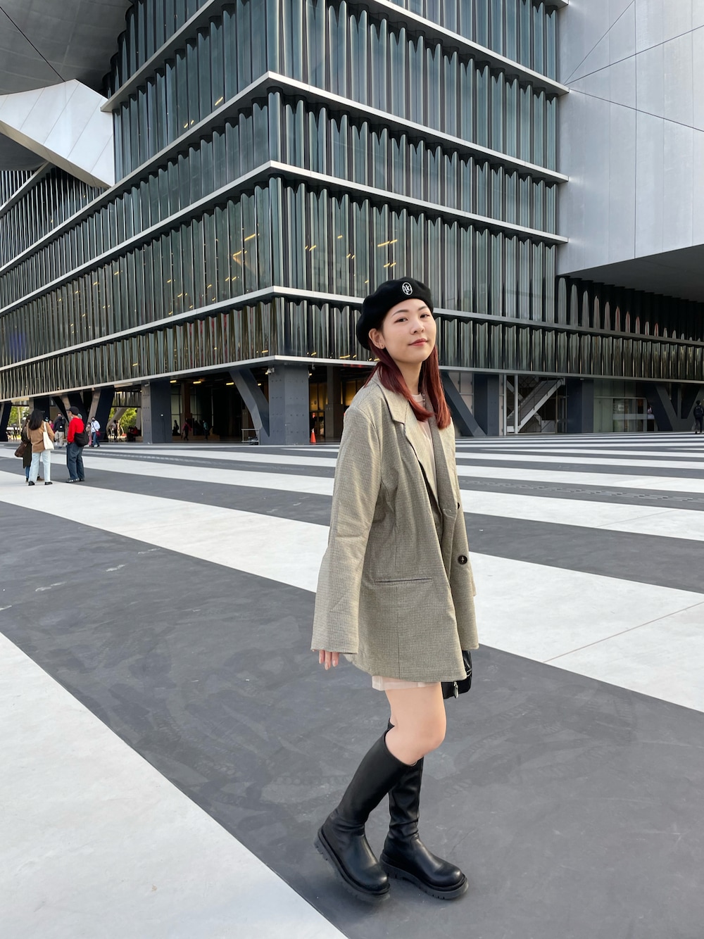 「MARITHE+FRANCOIS GIRBAUD、FOREVER 21、mouggan、w closet、秋服まるっと大公開」｜「mougganのアイテム（テーラードジャケット、ブラウン系）」を使った、cii(*¯︶¯*)さん（レディース・165cm）の秋コーディネートの1枚目の写真