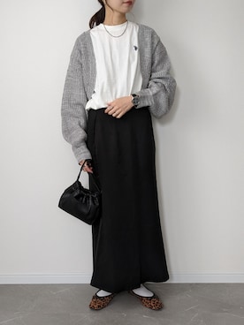 「巾着バッグ」｜「アイテム（アナログ腕時計）」を使った、HALさん（レディース・162cm）の冬コーディネート