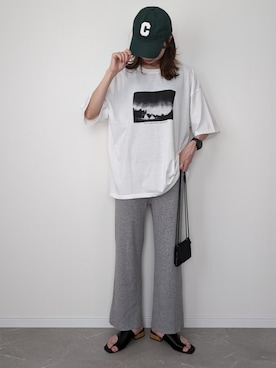 「トングサンダル」｜「アイテム（帽子）」を使った、HALさん（レディース・162cm）の春コーディネート