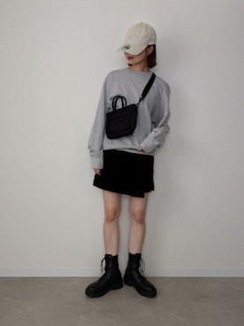 「アイテム（キャップ）」を使った、HALさん（レディース・162cm）の秋コーディネート