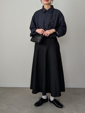 「UNIQLO（ユニクロ）のアイテム（シャツ/ブラウス、ブルー系）」を使った、HALさん（レディース・162cm）の秋コーディネート