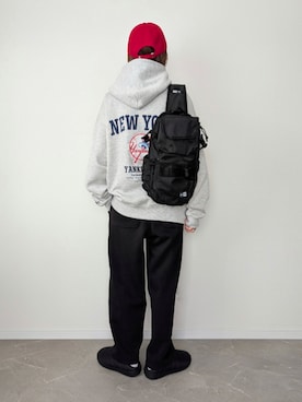 「アイテム（サンダル）」を使った、HALさん（レディース・162cm）の冬コーディネート