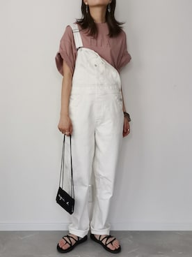 「COOLなこのコが仲間入り」｜「アイテム（財布/小物）」を使った、HALさん（レディース・162cm）の夏コーディネート