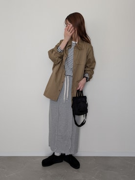 「アイテム（モカシン/デッキシューズ）」を使った、HALさん（レディース・162cm）の秋コーディネート