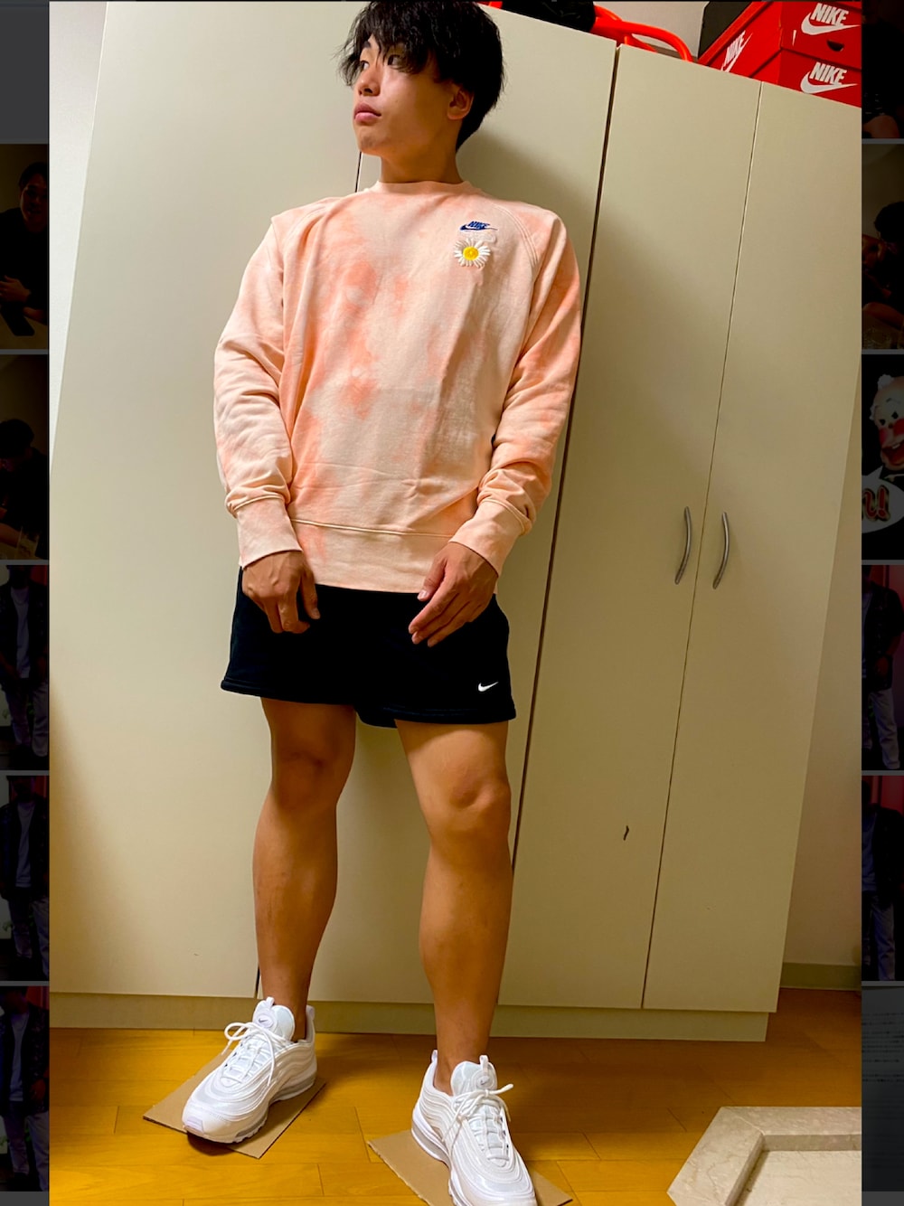 「春夏コーデ、カジュアル、シンプル、シンプルコーデ、花柄、花柄トップス、ハーフパンツ、白スニーカー、NIKE、ナイキ、ナイキスニーカー、エアマックス、エアマックス97」｜「NIKEの《セットアップ対応商品》ナイキ スポーツウェア フレンチ テリー クルー ロンT / Nike Sportswear Men's French Terry Crew（スウェット、ピンク系）」を使った、Shin.《相互フォロー》さん（メンズ・178cm）の夏コーディネートの1枚目の写真