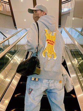 「AAPE BY A BATHING APE（エーエイプバイアベイシングエイプ）のアイテム（パンツ）」を使った、🇹🇼黃玉米🏀さん（メンズ・178cm）の冬コーディネート