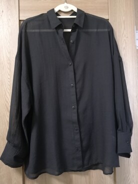「???のアイテム（トップス、ブラック系）」を使った、mnさん（レディース・156cm）の春コーディネート