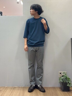 「TAKEO KIKUCHI（タケオキクチ）の【全7サイズ×7色展開！】トップマルチヘリンボン パンツ（スラックス、グレー系）」を使った、Uさん（メンズ・171cm）の秋コーディネート