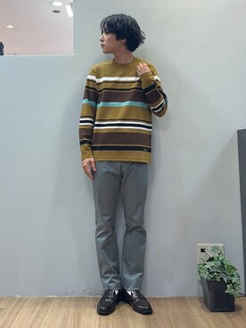 「TAKEO KIKUCHI（タケオキクチ）の【全7サイズ×7色展開！】トップマルチヘリンボン パンツ（スラックス、グレー系）」を使った、Uさん（メンズ・171cm）の秋コーディネート
