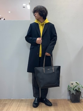 「アイテム（チェスターコート、ブルー系）」を使った、Uさん（メンズ・171cm）の秋コーディネート