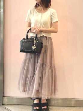 「アイテム（チャーム）」を使った、SAMANTHAVEGAStaffさん（レディース・157cm）の夏コーディネート
