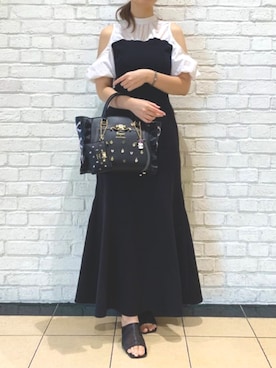 「アイテム（チャーム）」を使った、SAMANTHAVEGAStaffさん（レディース・163cm）の夏コーディネート