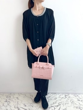 「アイテム（財布）」を使った、SAMANTHAVEGAStaffさん（レディース・158cm）の秋コーディネート