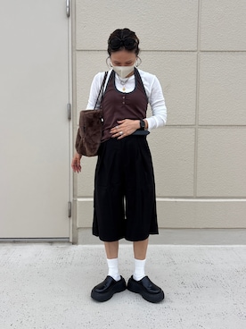 「アイテム（タンクトップ、ブラウン系）」を使った、𝚜𝚊𝚢𝚊さん（レディース・153cm）の秋コーディネート