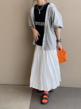 「ISOOK（アイスー）のアイテム（スウェット）」を使った、𝚜𝚊𝚢𝚊さん（レディース・152cm）の春コーディネート