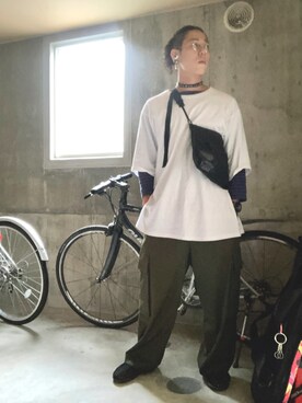 「MIS（エムアイエス）のアイテム（バッグ）」を使った、針山ラットさん（メンズ・164cm）の夏コーディネート