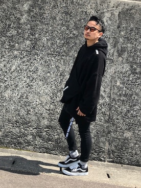 「オールドスクール」｜「アイテム（スウェット）」を使った、N_RaF_nistaさん（メンズ・163cm）の冬コーディネート