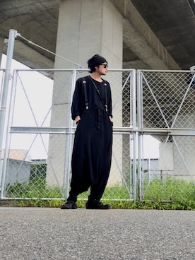 Yohji Yamamoto POUR HOMMEのサスペンダーを使った人気ファッション