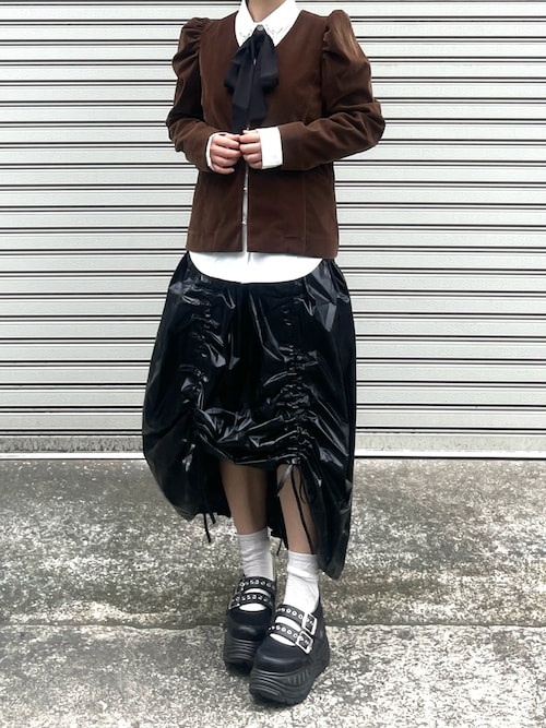 パフスリーブベロアジャケット（ノーカラージャケット）｜ELUNIS