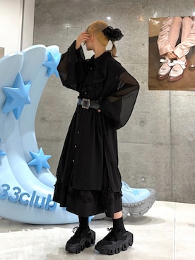 「tiptop（ティップトップ）のフリルミドル丈スカート（スカート、ブラック系）」を使った、MIHOさん（レディース・153cm）の秋コーディネート
