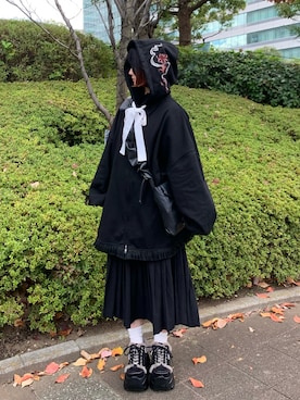 「アイテム（パーカー）」を使った、MIHOさん（レディース・153cm）の秋コーディネート