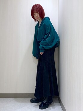 「マキシスカート」｜「アイテム（MA-1）」を使った、しらこさん（レディース・153cm）の秋コーディネート