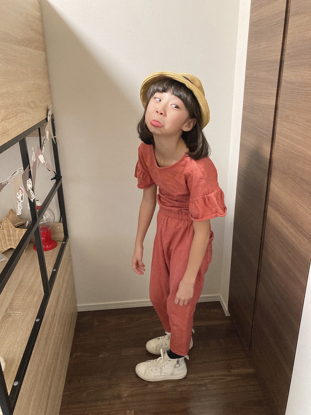 「URBAN RESEARCH DOORSのアイテム（帽子、ベージュ系）」を使った、☆  そらまめ  ☆さん（キッズ・136cm）の秋コーディネートの1枚目の写真