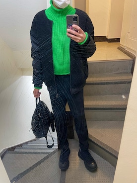 「H&M（エイチ・アンド・エム）のアイテム（ニット/セーター）」を使った、JUNさん（メンズ・167cm）の冬コーディネート