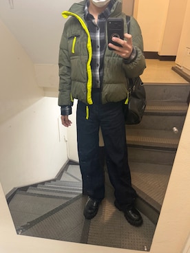 「SHEEN（シーン）のアイテム（シャツ/ブラウス、ブラック系）」を使った、JUNさん（メンズ・167cm）の春コーディネート