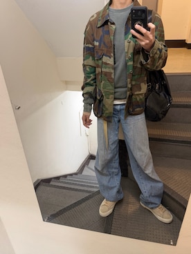 「H&M（エイチ・アンド・エム）のアイテム（スウェット、グリーン系）」を使った、JUNさん（メンズ・167cm）の春コーディネート