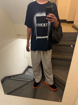 「SHEEN（シーン）のアイテム（その他パンツ、ホワイト系）」を使った、JUNさん（メンズ・167cm）の秋コーディネート