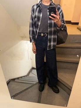 「SHEEN（シーン）のアイテム（シャツ/ブラウス、ブラック系）」を使った、JUNさん（メンズ・167cm）の秋コーディネート