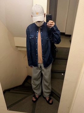 「Levi's（リーバイス）のアイテム（トップス）」を使った、JUNさん（メンズ・167cm）の夏コーディネート
