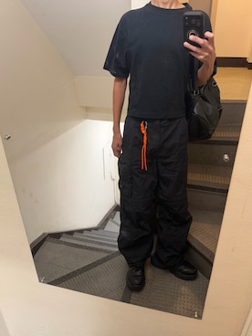「UNIQLO（ユニクロ）のアイテム（Tシャツ/カットソー、ブラック系）」を使った、JUNさん（メンズ・167cm）の夏コーディネート